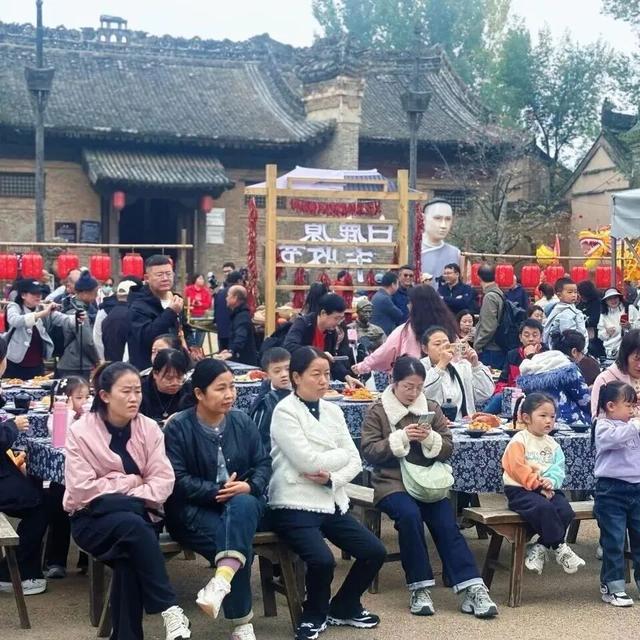 白鹿暖阳 原上慢享 白鹿原影视城首届冬日休闲季 将于11月27日暖心启动~