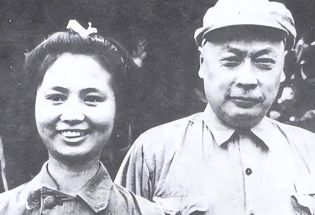 老师问陈毅之子陈丹淮：你父亲是干什么工作的？陈：他是个处长