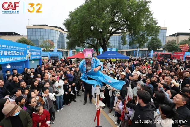 堪比“黄金周”热门景区！杨凌农高会人气蹭↑蹭↑蹭↑↑↑