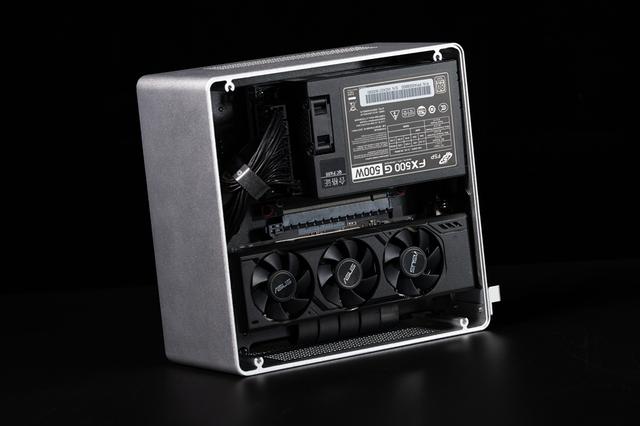 英特尔酷睿Ultra5 230F+铭瑄挑战者H810ITX+乔思伯NV10装机分享！