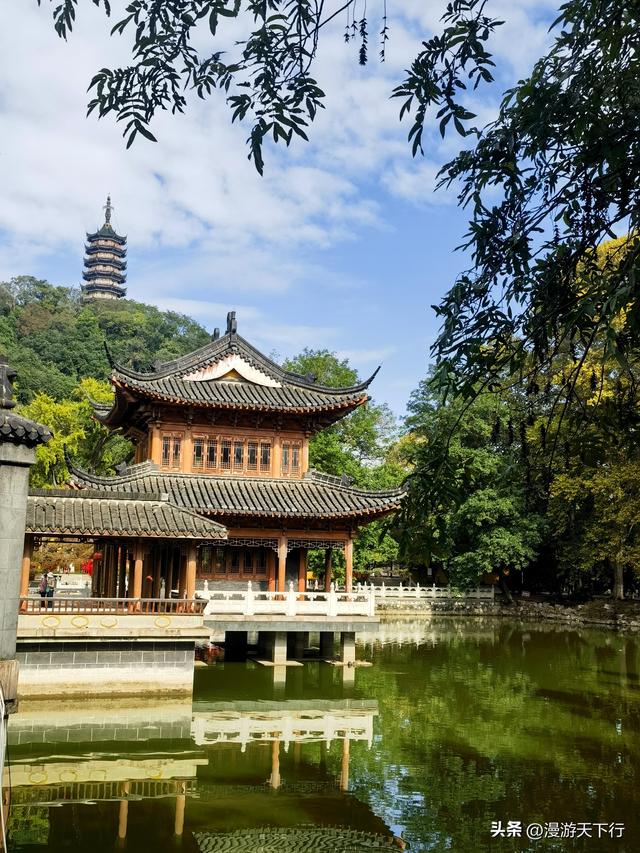 镇江三山一渡中，焦山是我的盘中菜，历史文化底蕴更为深厚