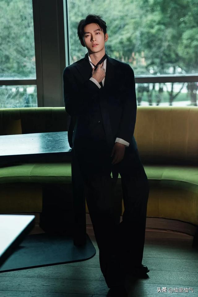 现在最火的短剧男演员 要演技有演技 要颜值有颜值 要气质有气质