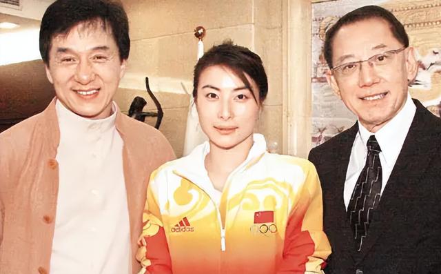 霍震霆也没想到，被寄予厚望的儿媳郭晶晶，竟遭到一个这么大教训