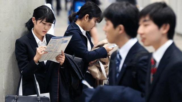 日本境内有多少中国人？数据曝光令人不敢信，难怪731上映被阻碍