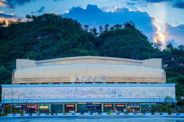 什么是「月映武夷」？