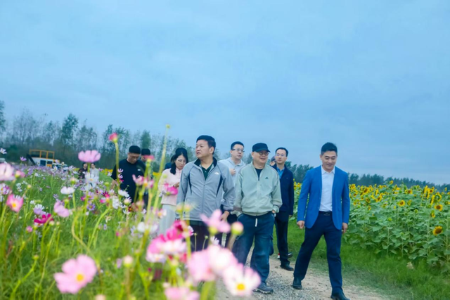 【名家大咖打卡东湖】漫步东湖 在文艺与生态间寻找城市诗意