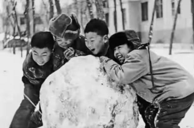 中国将迎人口死亡高峰！22年1041万，23年1100万，去年死亡多少？