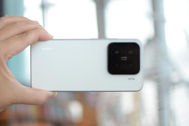 商战就是这么朴实无华！天玑9500卡位发布，vivo X300要截胡小米16