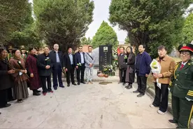 铭记先烈 不忘历史图片