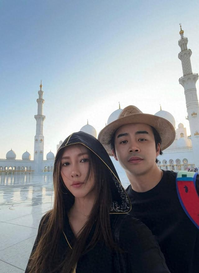 迪拜被困自驾11小时脱险，弦子李茂刚落地北京，恶心的一幕出现了