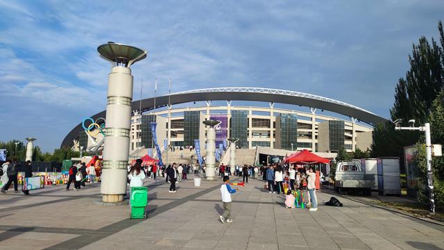 包头公园行（阿尔丁植物园、赛罕塔拉城中草原、奥林匹克公园）
