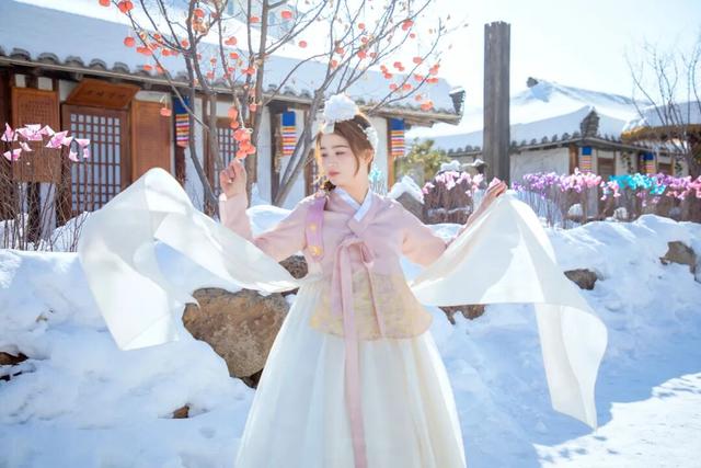 当千年崖城披上银装，会美成什么样子？