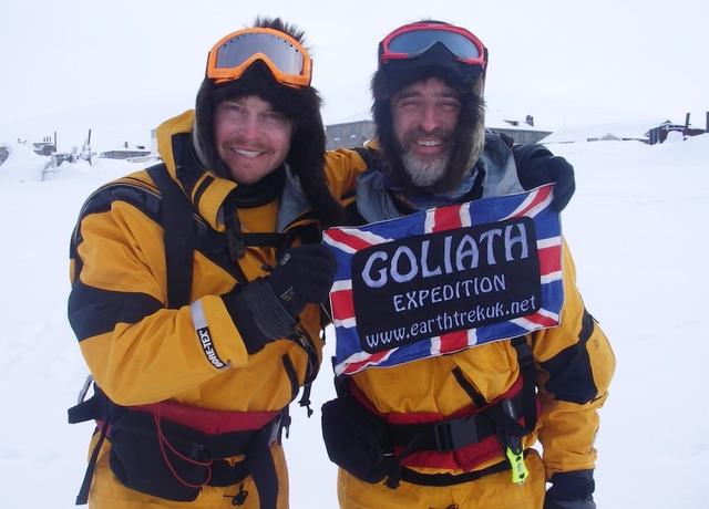 一场打赌，他从南美走路回英国！快6万公里走了27年，快到家了