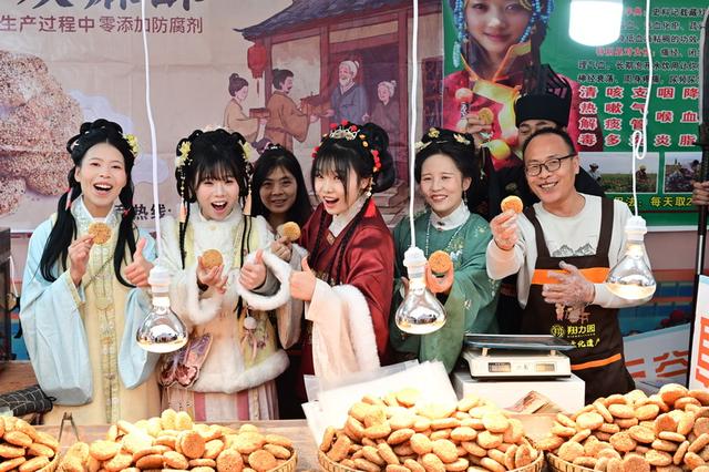 2025成都武侯区首届十国名特优消费展暨音乐美食嘉年华圆满收官