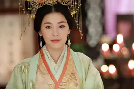 完结文 无人与我共白头图片