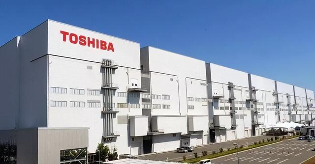 中日“半导体战争”打响，日本断供半导体芯片，中国的反应很得当