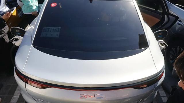 5分钟补能400km！“兆瓦”闪充到底有多快？