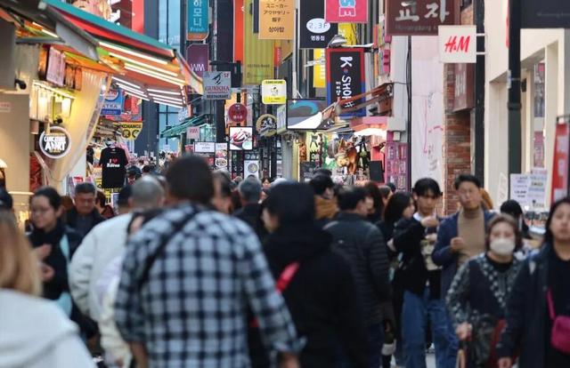 不出中国所料	，李在明刚离开日本，韩国就喊话中国：我们尽快谈判