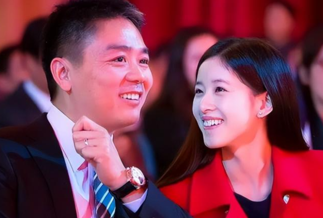 钱再多有什么用？51岁刘强东对大儿子的“亏欠”，至今都难以弥补