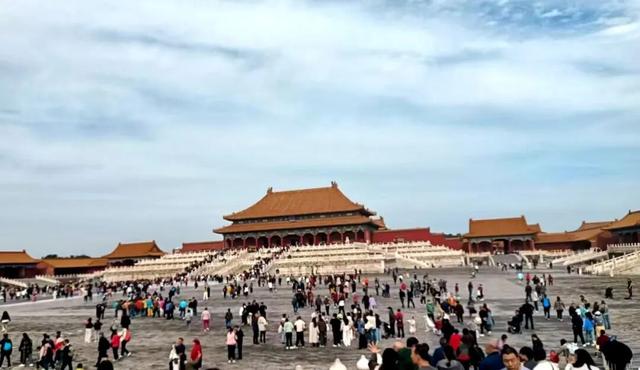 渭南文坛 | 王磊：我陪父母逛北京