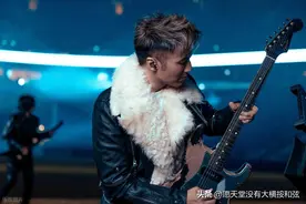 张学友一万人？凭什么谢霆锋演唱会五万人？时隔20年，依旧顶流！图片