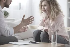 年轻人结婚后，该不该和公婆同住？图片