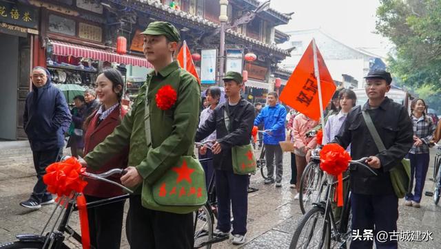 建水：借节日人流 铸民族同心​