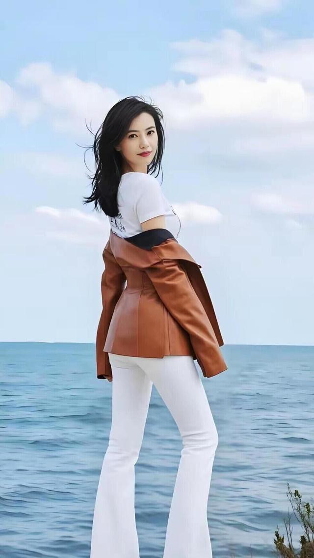 高圆圆1979年10月5日生于北京中国内地影视女演员模特