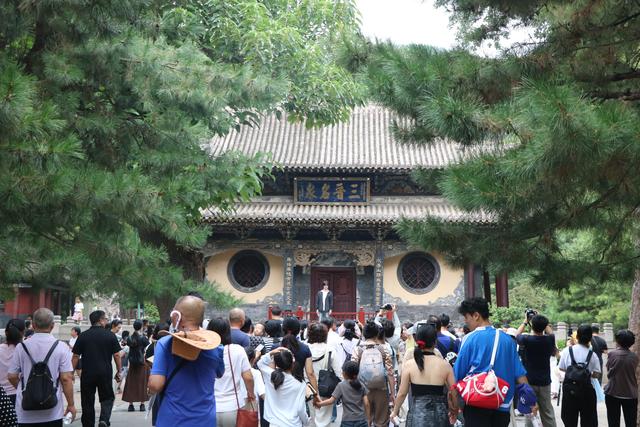 太原:晋祠迎来客流高峰!文化遗产火爆出圈!