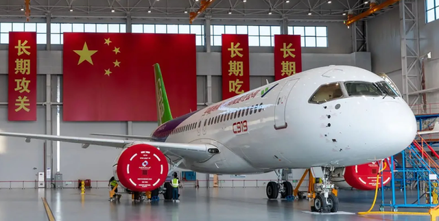 美国网友：我们为何不制裁中国的C919飞机，使C919根本无法生产？