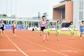 12岁韩信百米跑11秒49破赛会纪录，目前参加的所有比赛全部第一图片