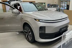 探店理想L6：比理想L7便宜7万，实际体验打几折？图片