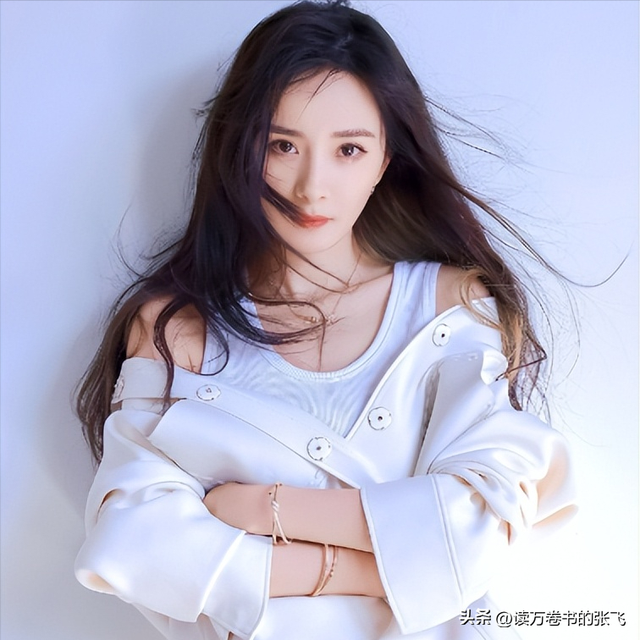 离婚7年，39岁杨幂高调宣布喜讯，刘恺威终为自己的错误买了单。