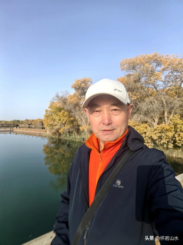 2025环南疆沙漠铁路背包自由行日记(6)---游览巴楚红海胡杨林景区