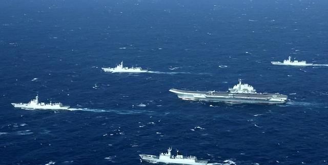 高市终于签字，日本要砸9万亿军费来反华，解放军的反击动作更大