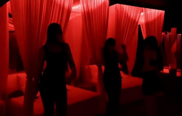 立陶宛为啥被称为“欧洲淫窟”？带你去瞧瞧这个可悲的中欧小国