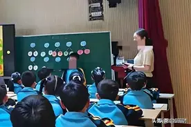 心酸！女老师车上偷情被抓现行，公婆一番话引热议，不雅视图曝出图片