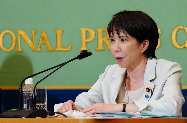 高市早苗连续2天喊话中国，承认自己该反思	，希望与中方高层对话