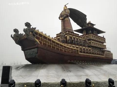 为什么有钱人往往信佛？一位每天4点拜佛的亿万老板，告诉我真相
