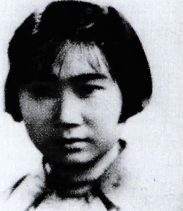 毛主席逝世1年后，谢静宜被开除党籍后直言：我永远是党的女儿！
