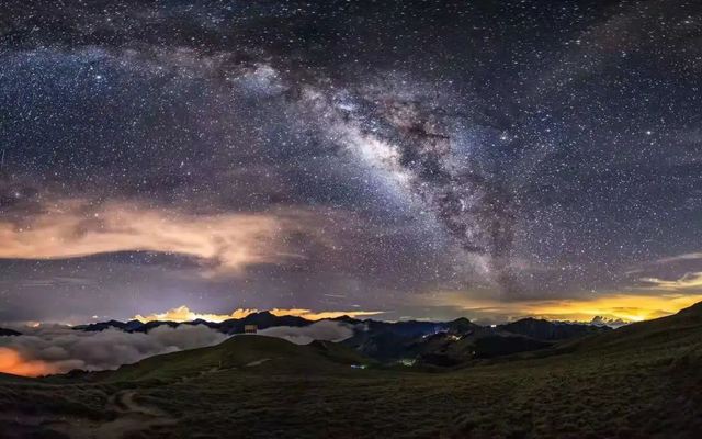 谁懂！居然能在雅安看到梵高画里的星空！