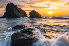 海上日出美景图片