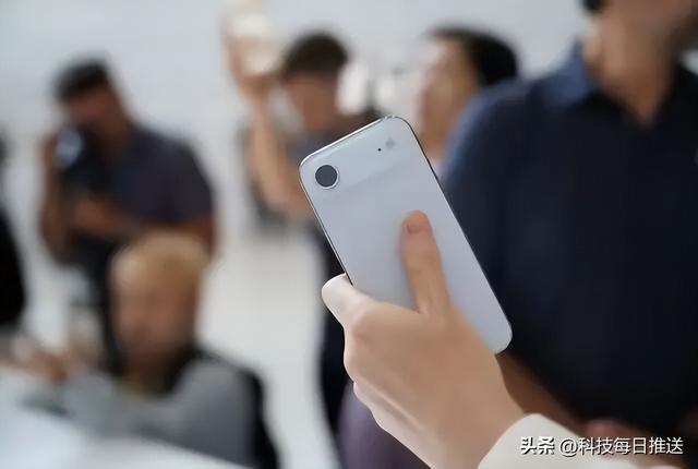 iPhone 17发布，5999元起！全系标配高刷，Air版不推荐买