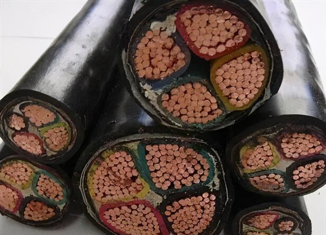 德国汽车业集体遇冷！保时捷销量连降3年，中国车企实现弯道超车