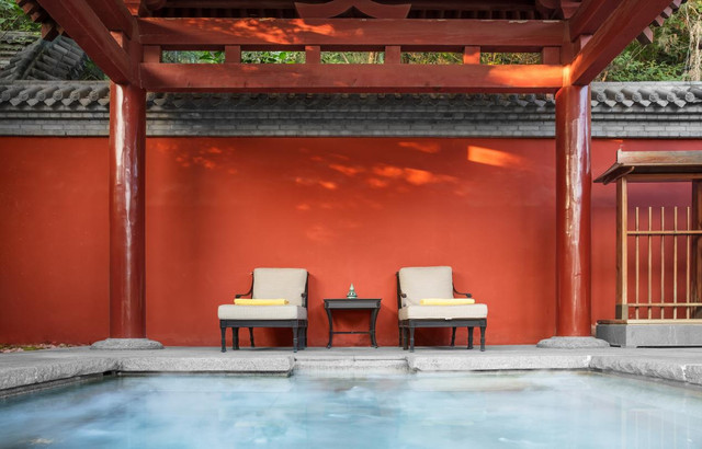 “古泉+科技” 华清温泉引入创新康养技术