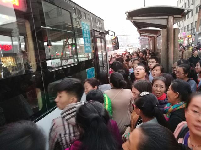一年亏损4000万，全国陷入关停潮，曾经的金饭碗如今咋就成了冷门