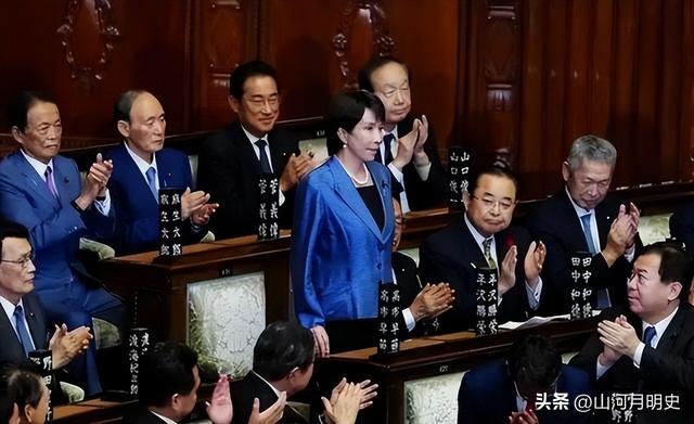 日本政坛巨震！166票封喉	，公明党倒戈，高市时代终结，中方回应