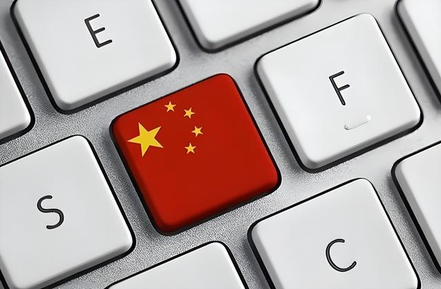 倪光南揭开国产芯片的遮羞布，给外国技术穿马甲打扮成自主研发