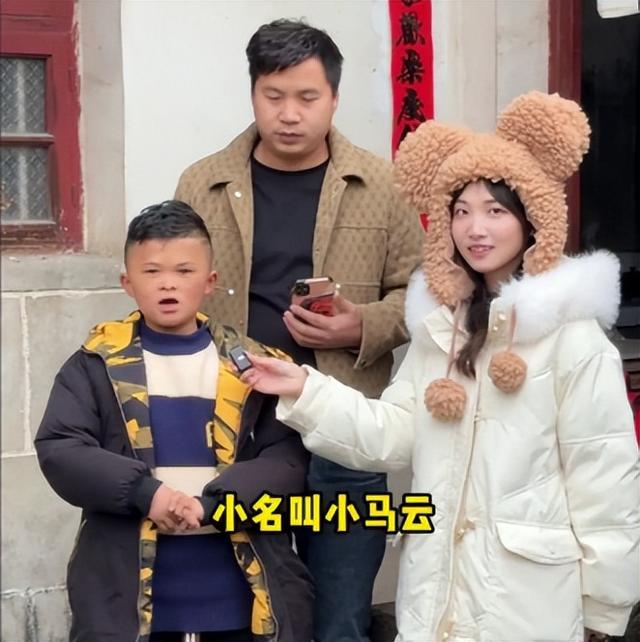 没钱还硬装？宁夏一笑成名拒绝百万签约的小女孩，现在成了这样