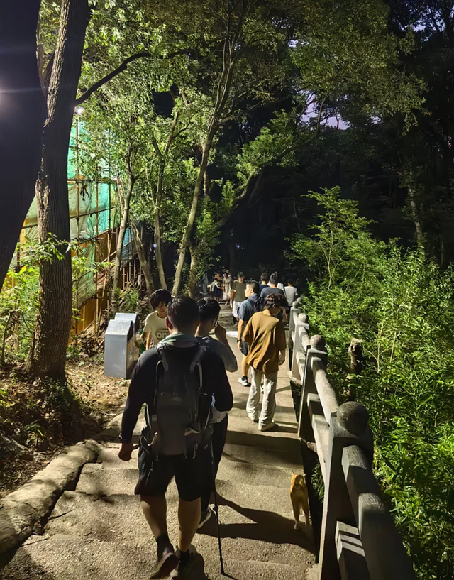 营业到24点！无锡这个地方晚上太热闹了！